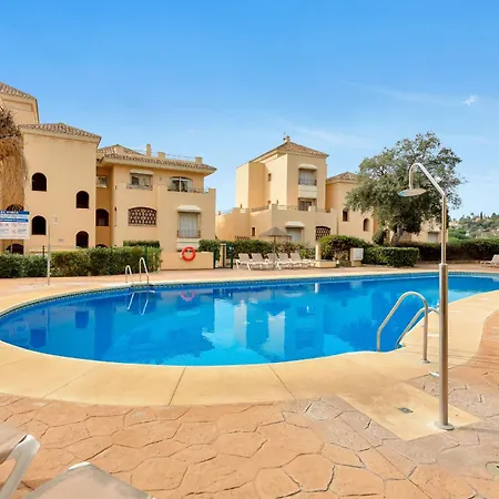Amazing Sea Views Hacienda Elviria Apartment Marbella