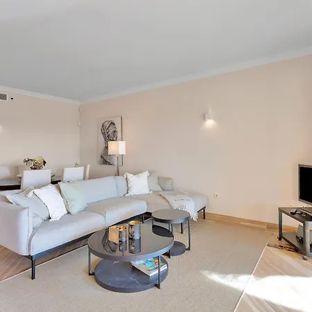 Amazing Sea Views Hacienda Elviria Apartment Marbella